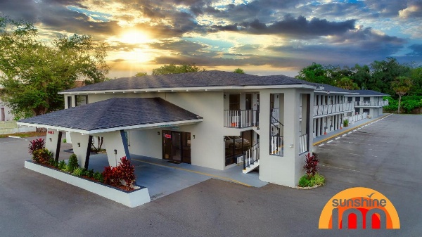 Sunshine Inn image 1