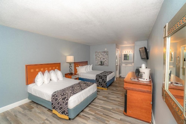 Sunshine Inn image 24